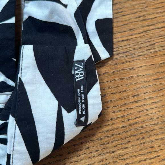 ZARA GOING OUT TOP - size small - Picture 2 of 3
